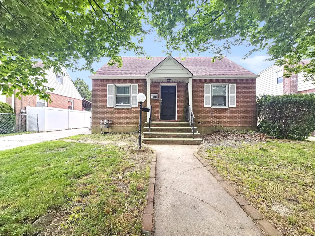 120 Stanton Boulevard Uniondale NY 11553