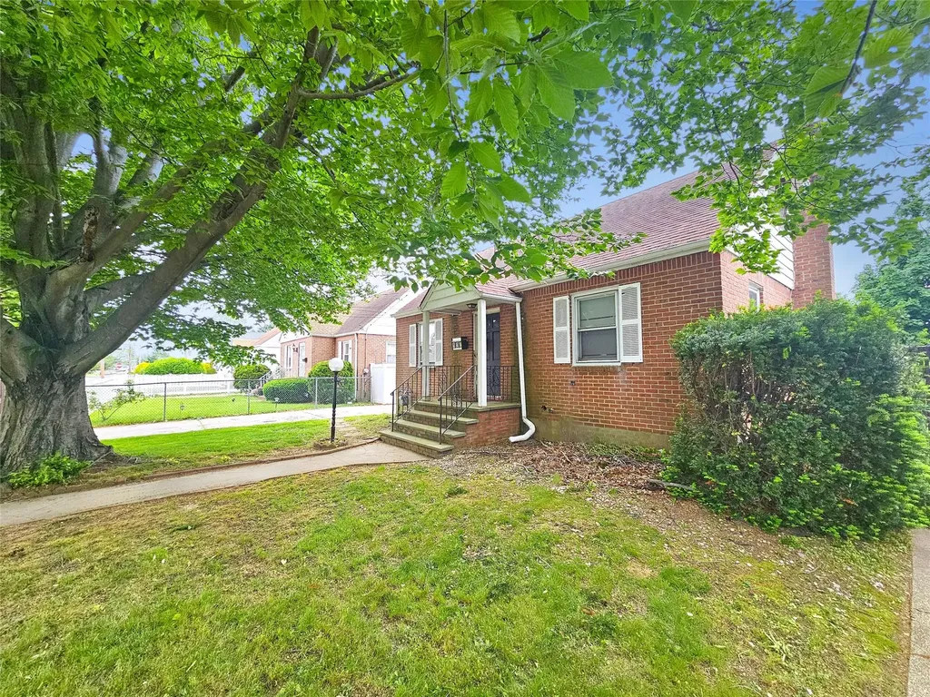 120 Stanton Boulevard Uniondale NY 11553