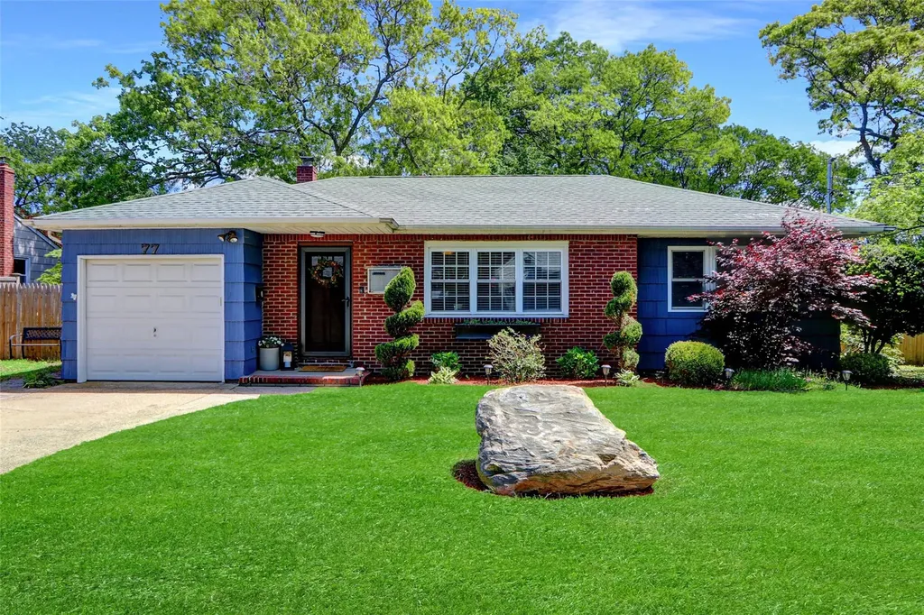 77 N Prospect Avenue Patchogue NY 11772