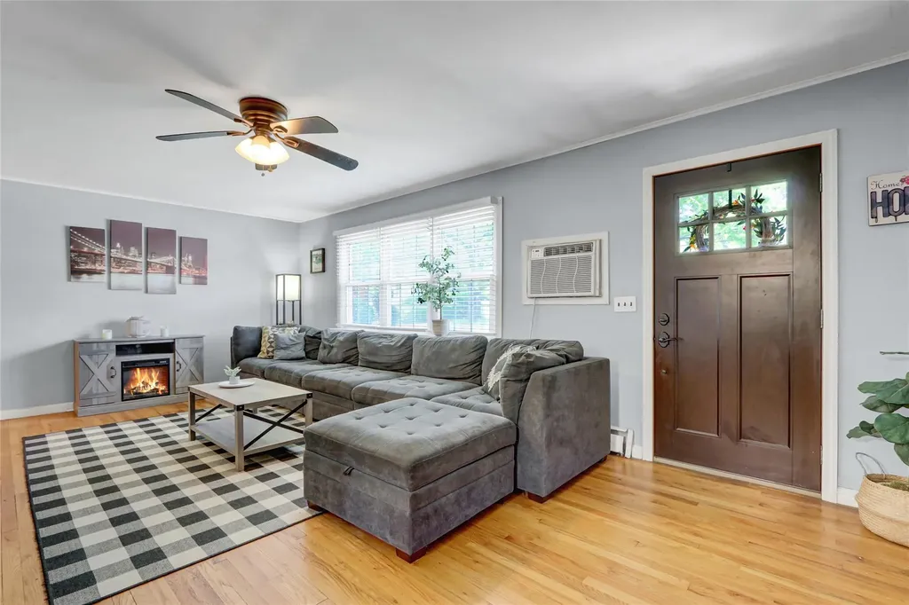 77 N Prospect Avenue Patchogue NY 11772