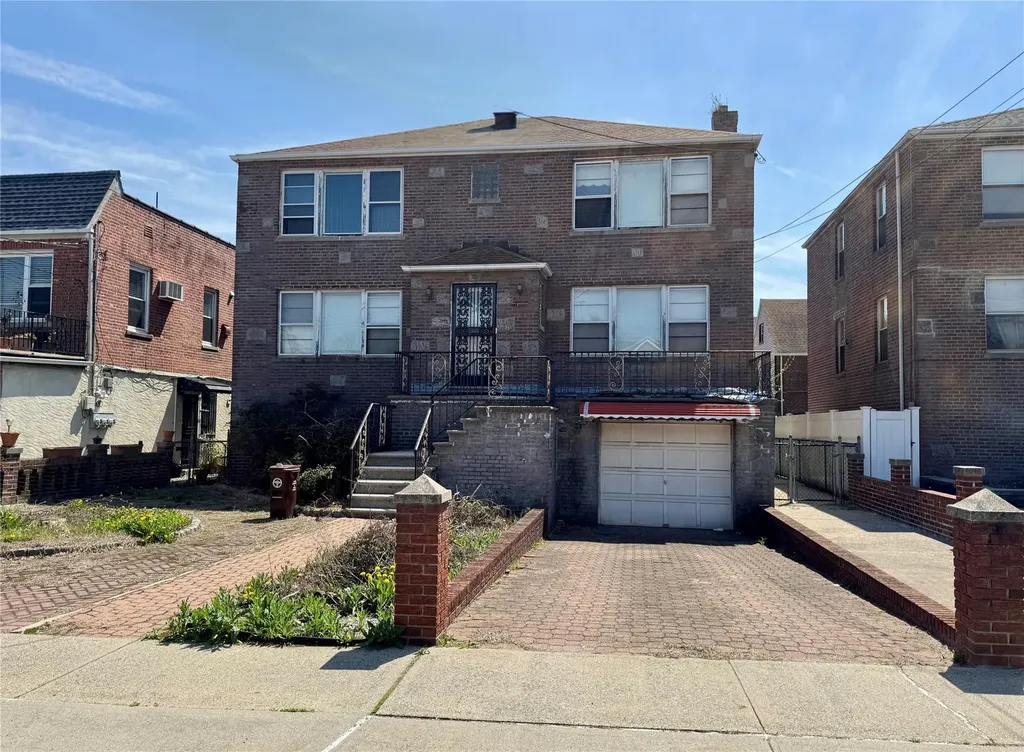 1208 Astor Avenue Bronx NY 10469