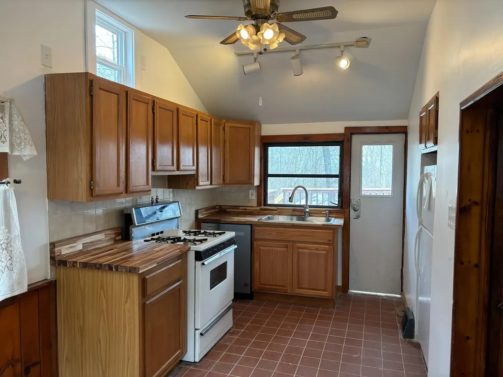 52 Woodland Circle S Monroe NY 10950