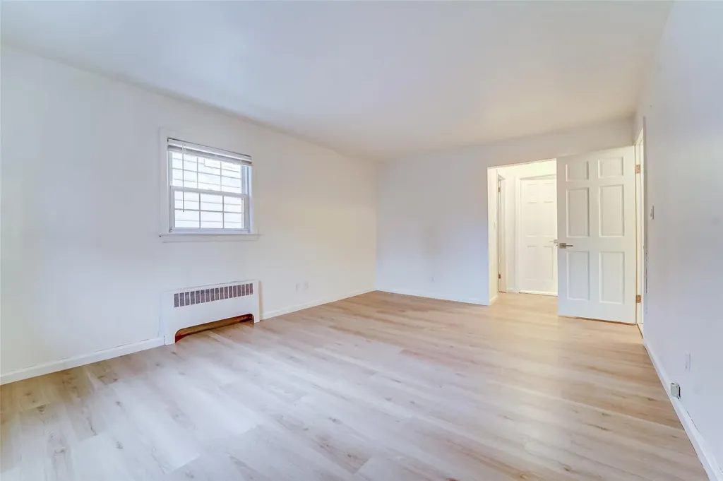 28 Lawrence Street Mount Kisco NY 10549