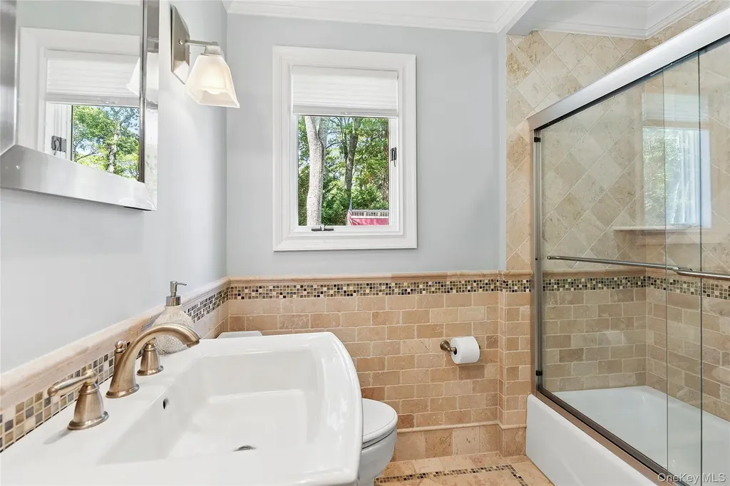 2360 Marlene Lane Mattituck NY 11952