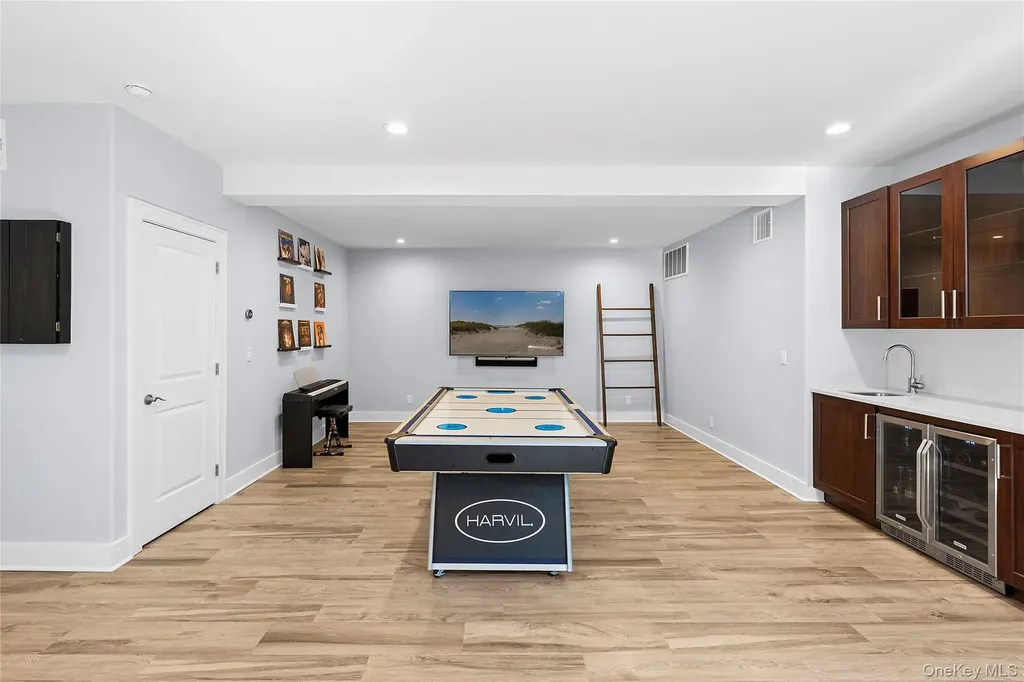 2360 Marlene Lane Mattituck NY 11952