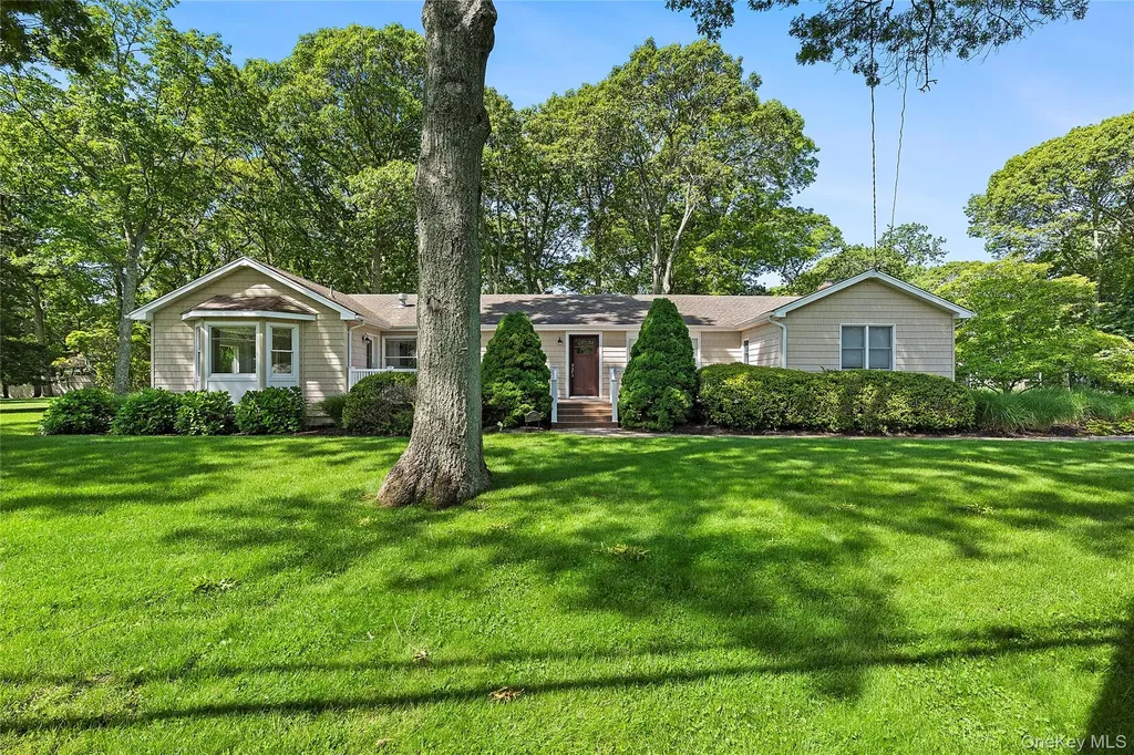 2360 Marlene Lane Mattituck NY 11952