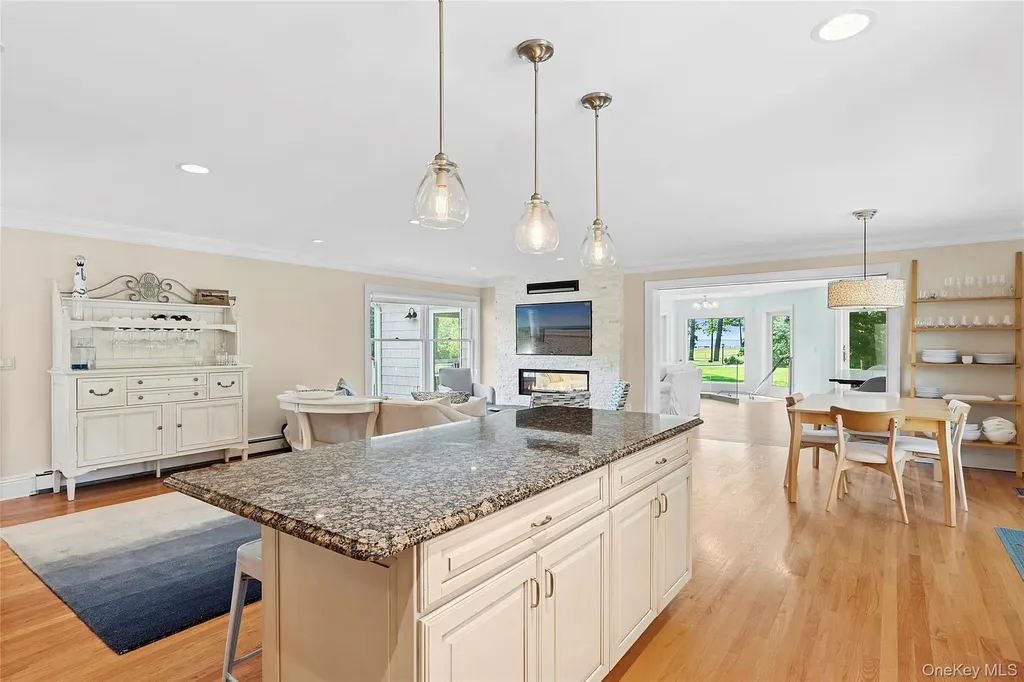 2360 Marlene Lane Mattituck NY 11952
