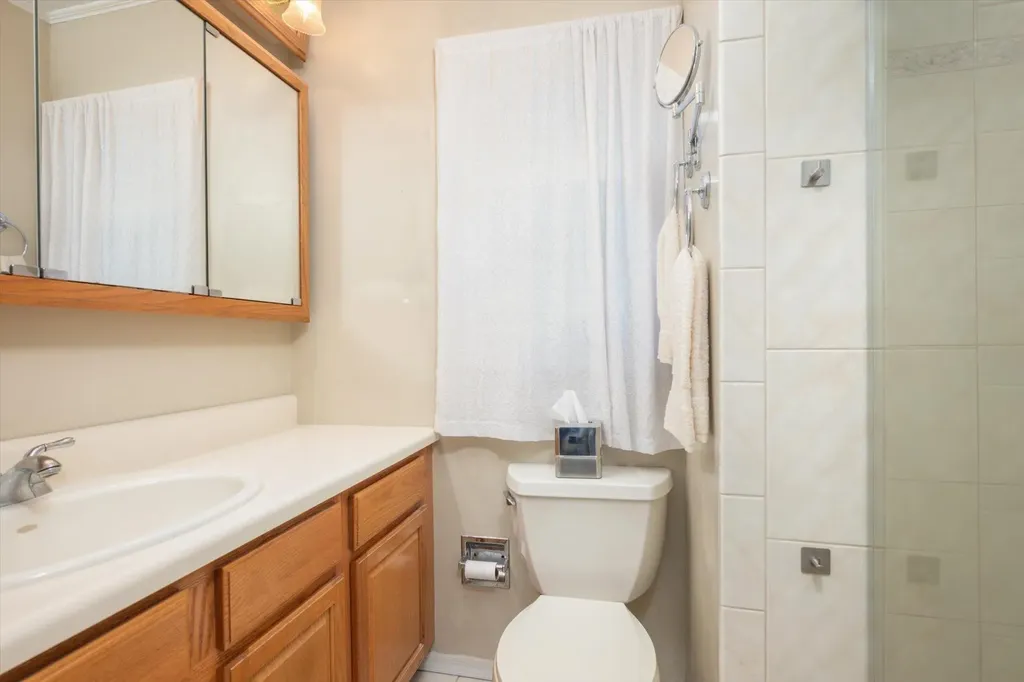 1248 Pleasant Road Wantagh NY 11793
