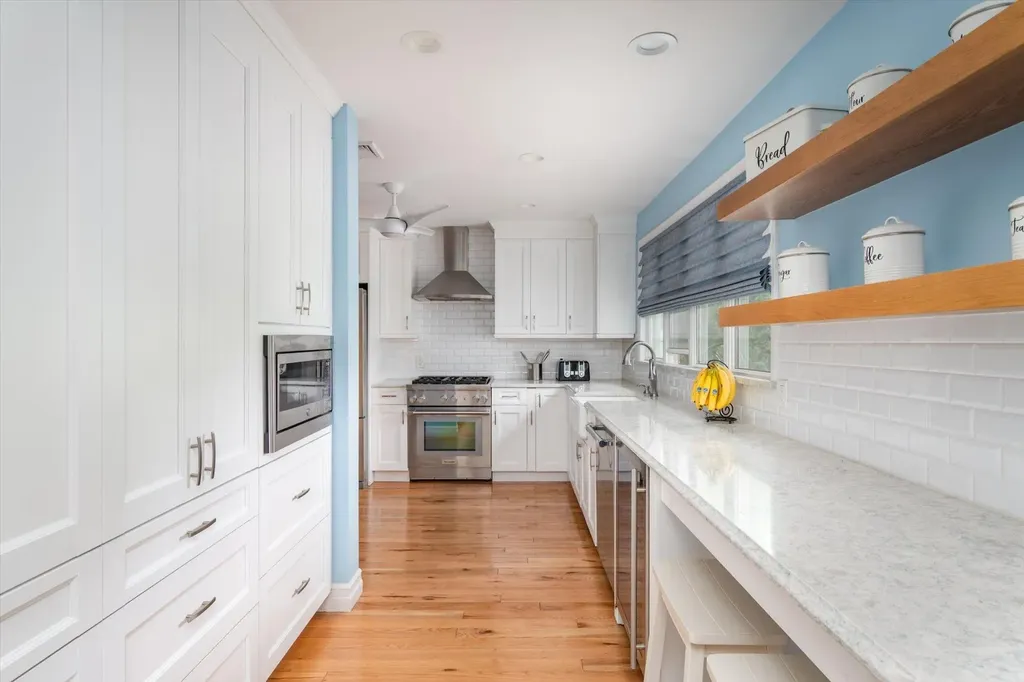 1248 Pleasant Road Wantagh NY 11793