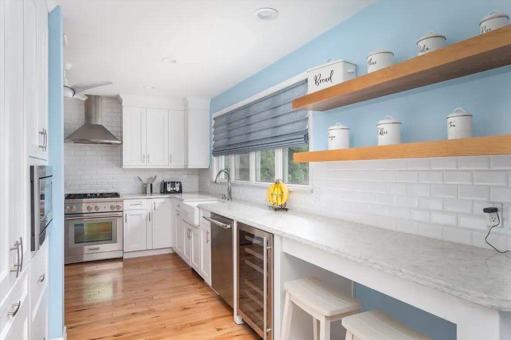 1248 Pleasant Road Wantagh NY 11793