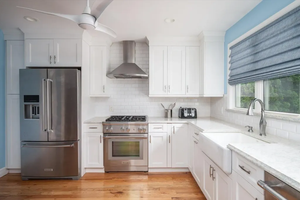 1248 Pleasant Road Wantagh NY 11793