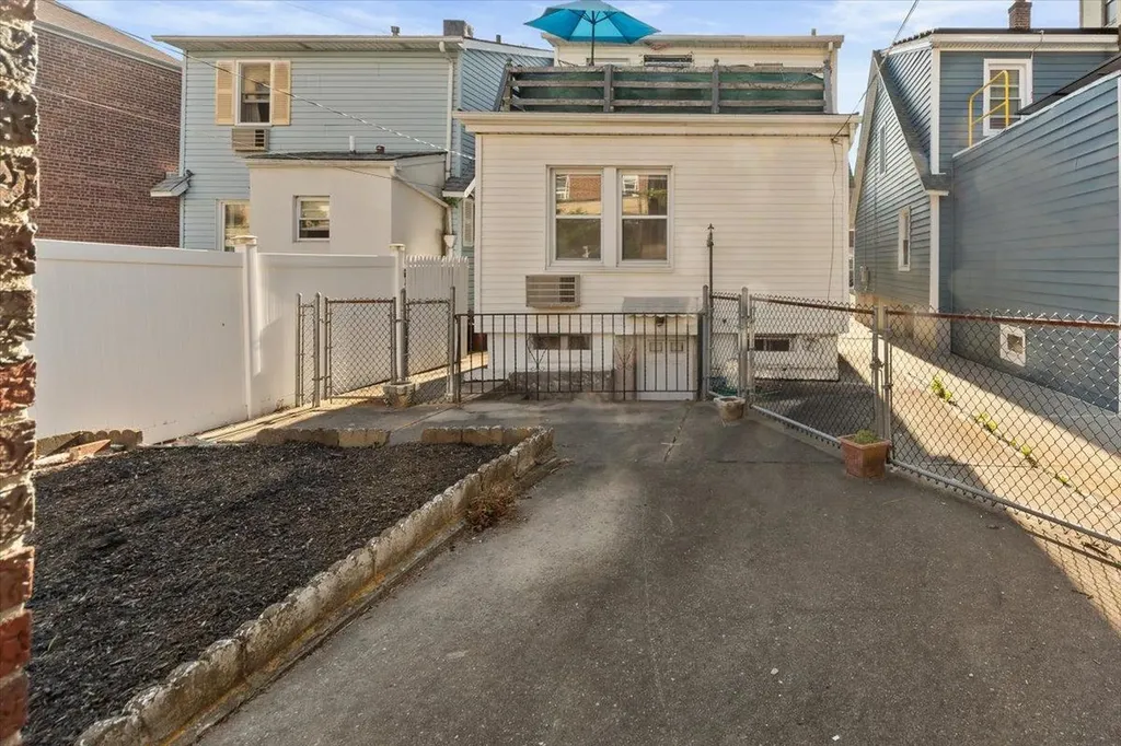 1856 Edison Avenue Bronx NY 10461