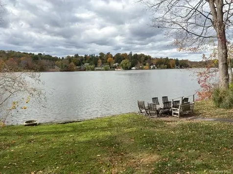 57 Truesdale Lake Drive South Salem NY 10590