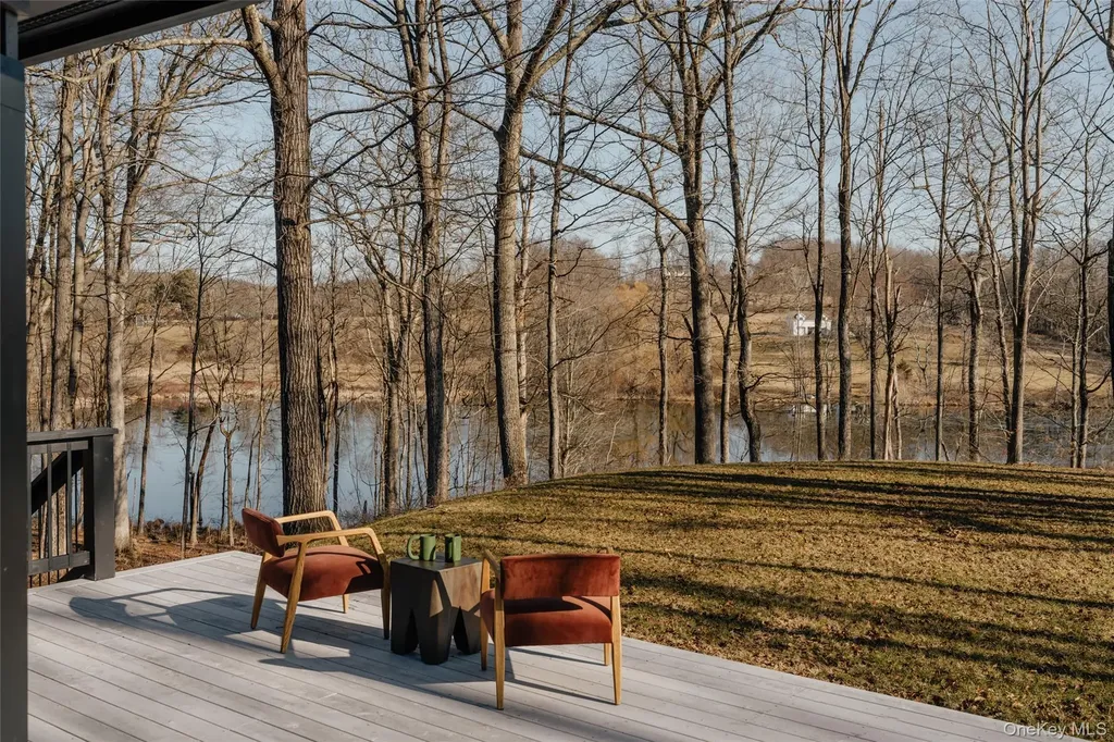258 Fox Run Road Salt Point NY 12578