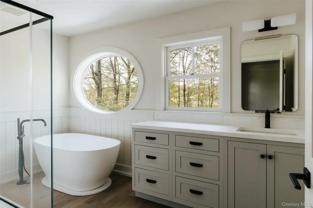 258 Fox Run Road Salt Point NY 12578