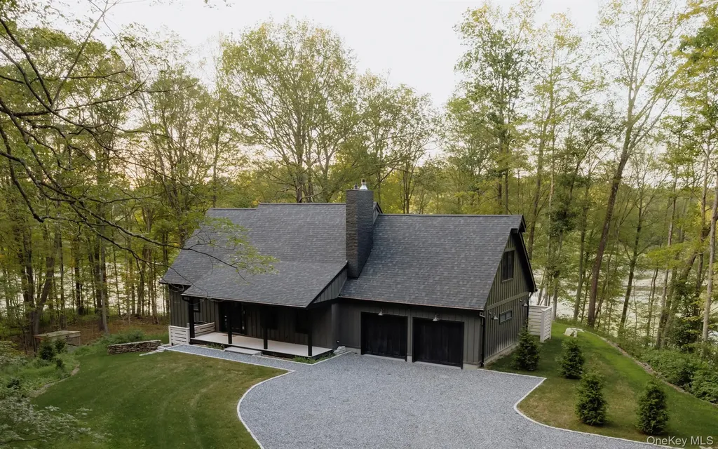 258 Fox Run Road Salt Point NY 12578