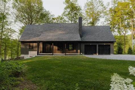 258 Fox Run Road Salt Point NY 12578