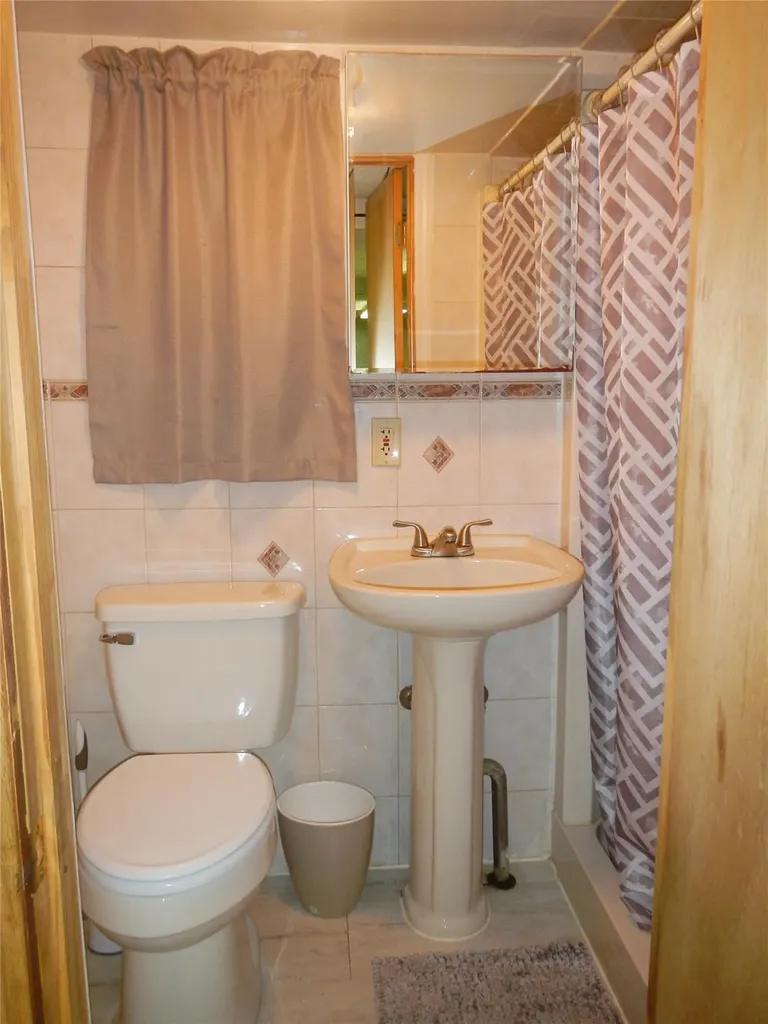 454 Coldenham Road Walden NY 12586