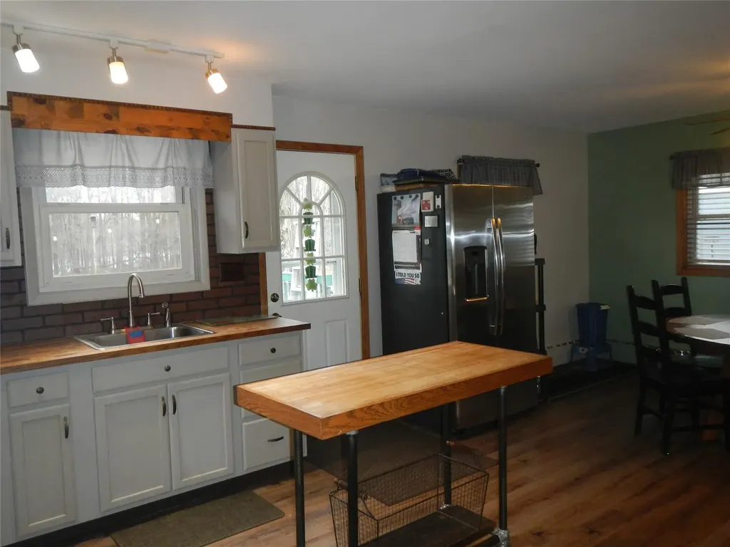 454 Coldenham Road Walden NY 12586