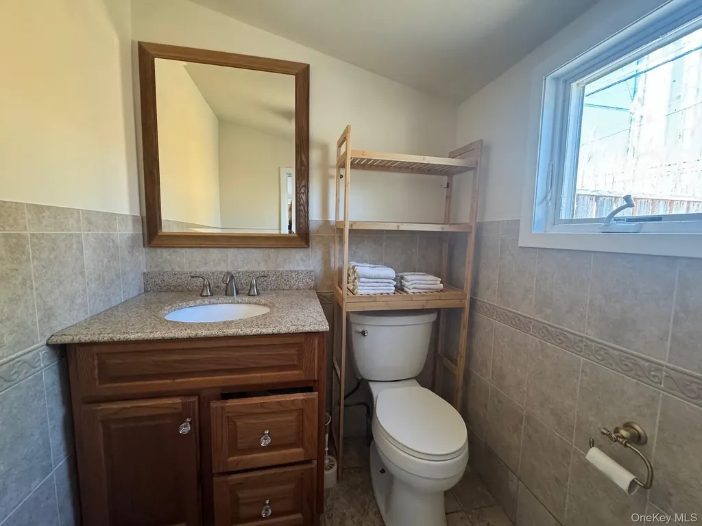 917 Evergreen Walk Ocean Beach NY 11770