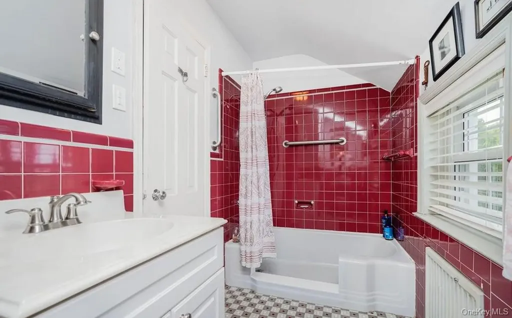 265 Lighthouse Avenue Staten Island NY 10306