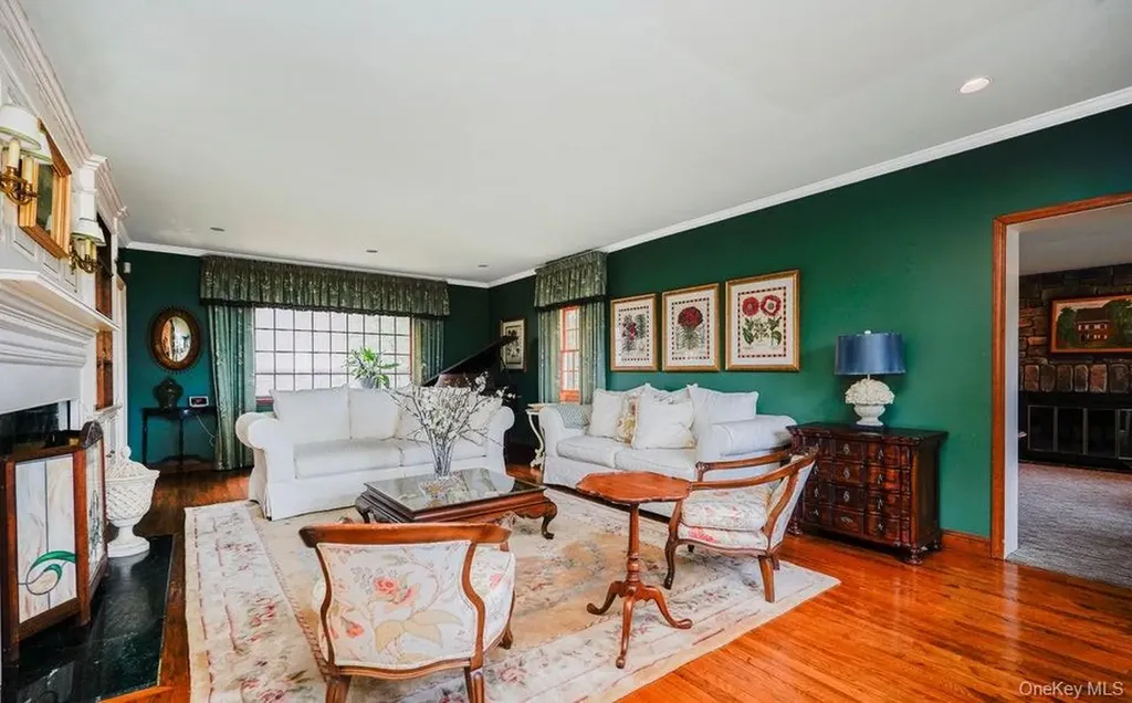 265 Lighthouse Avenue Staten Island NY 10306