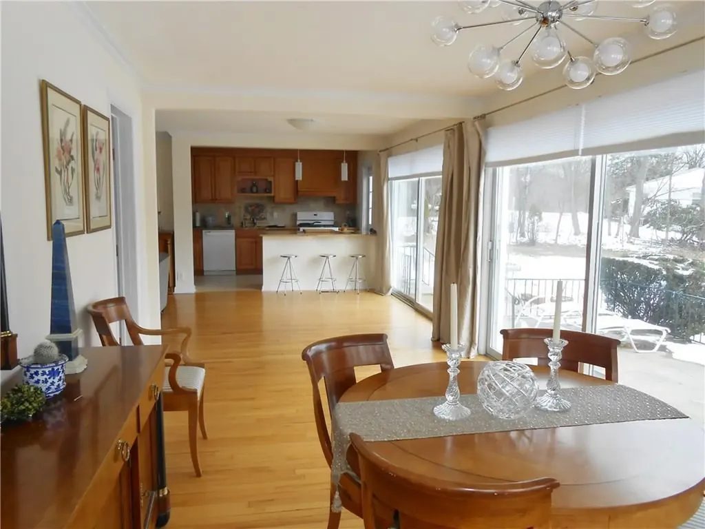9 Mayfair Road Elmsford NY 10523