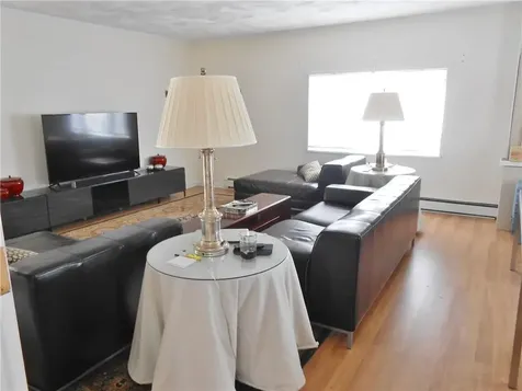 9 Mayfair Road Elmsford NY 10523