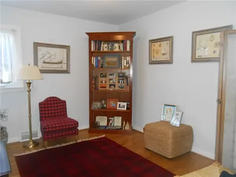 9 Mayfair Road Elmsford NY 10523