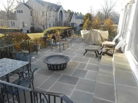 9 Mayfair Road Elmsford NY 10523