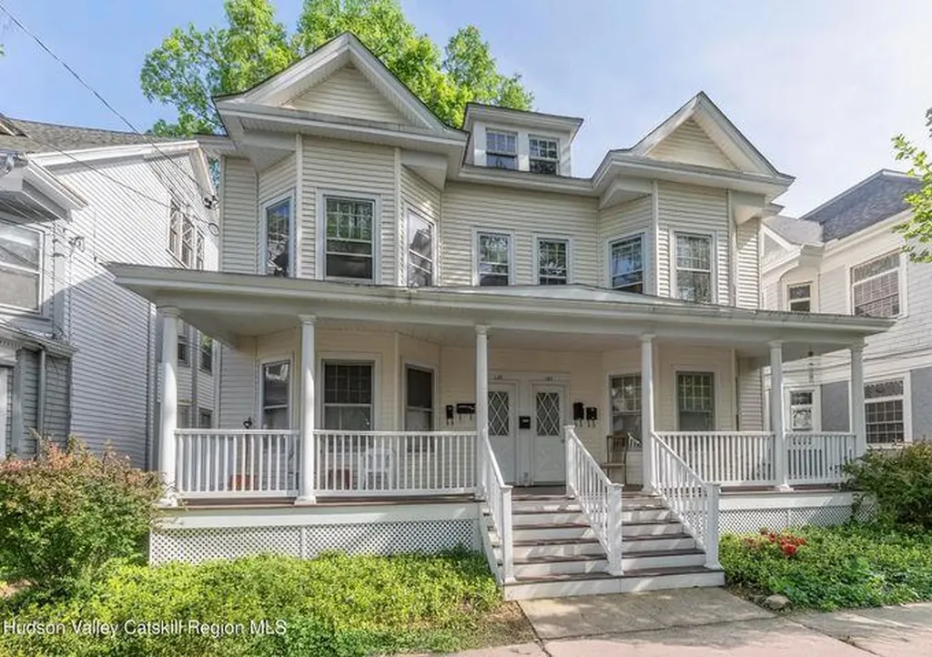 138-140 Saint James Street Kingston NY 12401