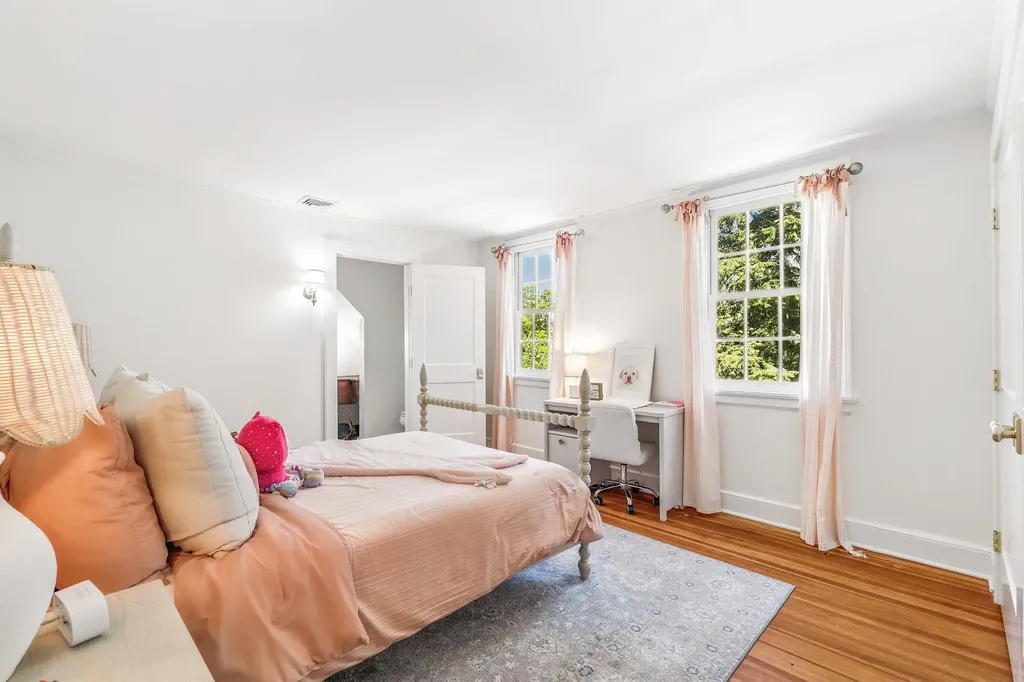 430 Crow Hill Road Mount Kisco NY 10549