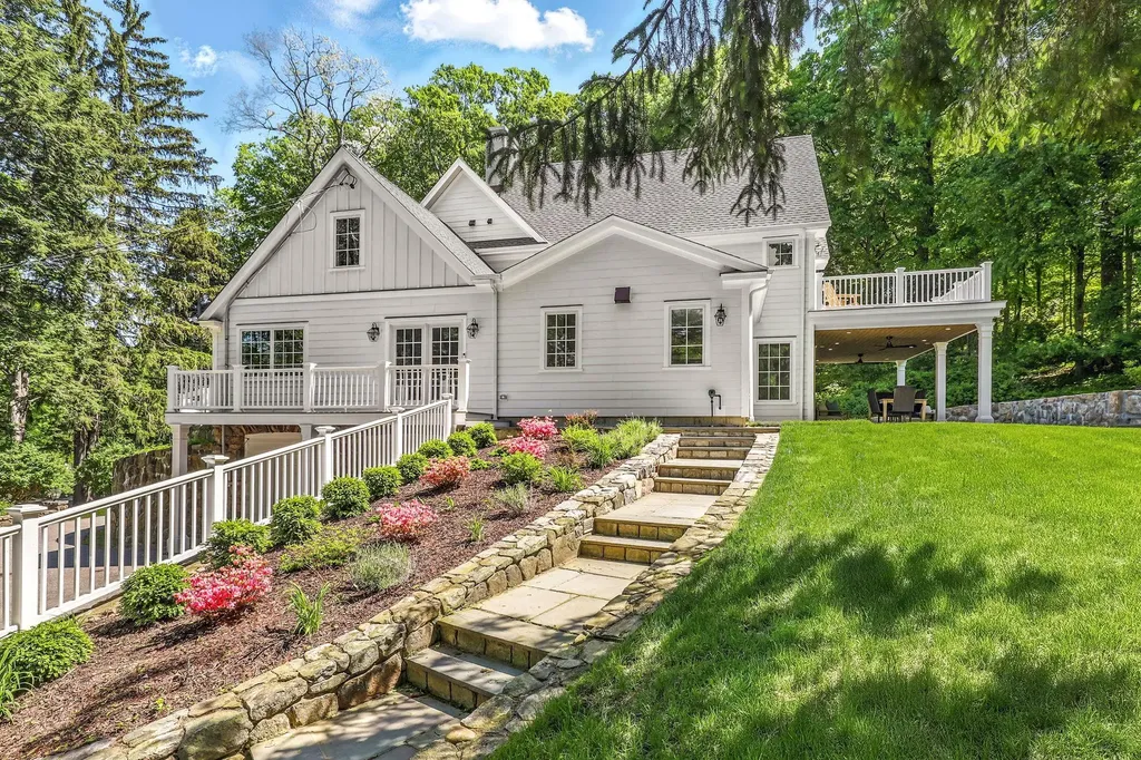 430 Crow Hill Road Mount Kisco NY 10549