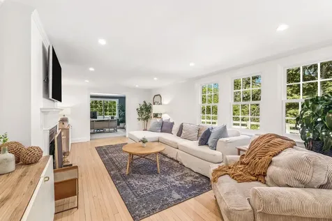 430 Crow Hill Road Mount Kisco NY 10549