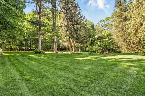 430 Crow Hill Road Mount Kisco NY 10549
