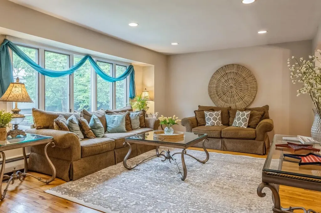 2 Caryl Place Kings Park NY 11754