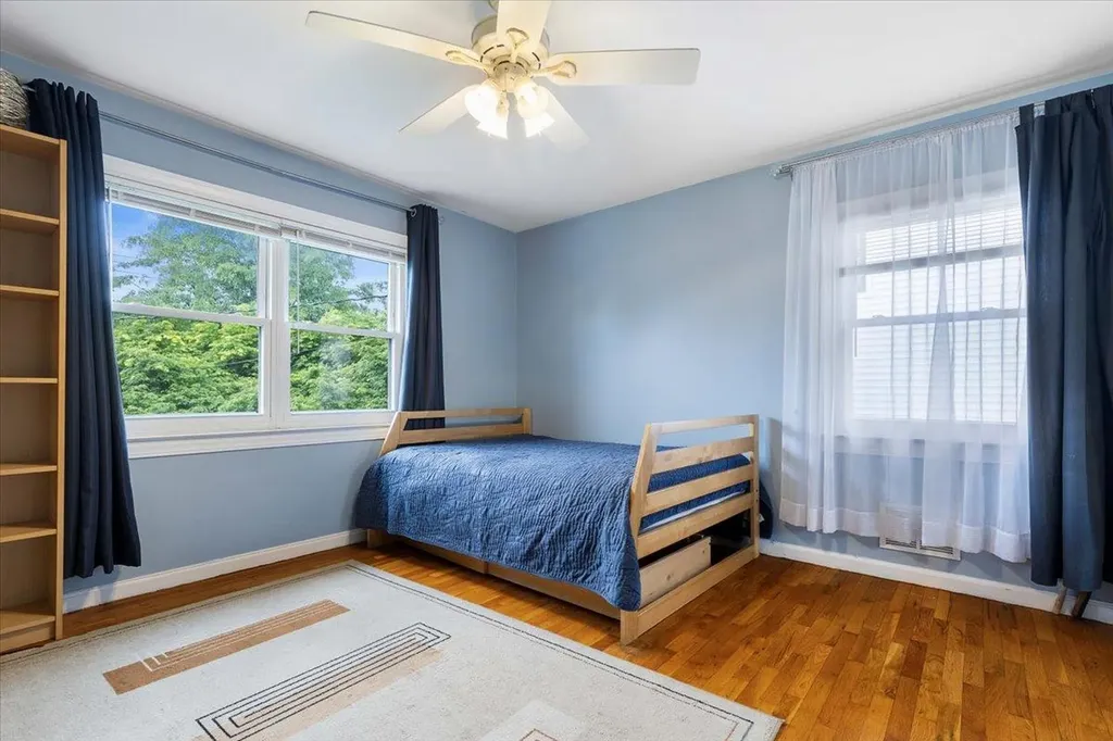 66 Lyons Road Scarsdale NY 10583