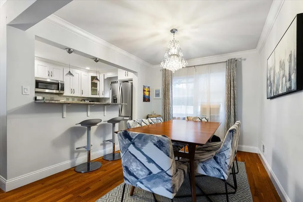 66 Lyons Road Scarsdale NY 10583