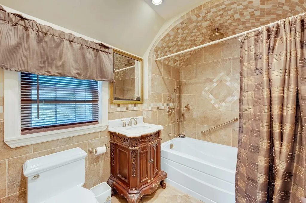76 Parkview Drive Bronxville NY 10708