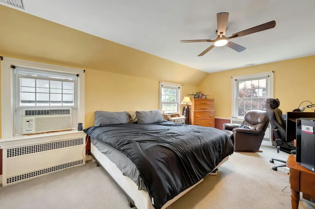 76 Parkview Drive Bronxville NY 10708