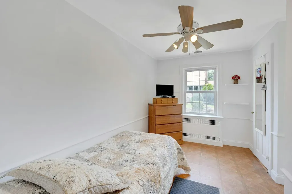 76 Parkview Drive Bronxville NY 10708