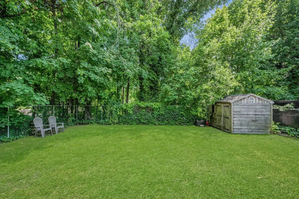 76 Parkview Drive Bronxville NY 10708