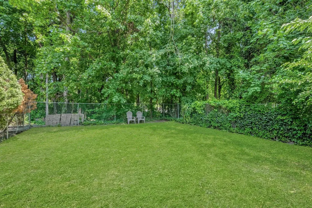 76 Parkview Drive Bronxville NY 10708