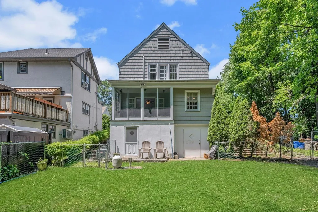 76 Parkview Drive Bronxville NY 10708