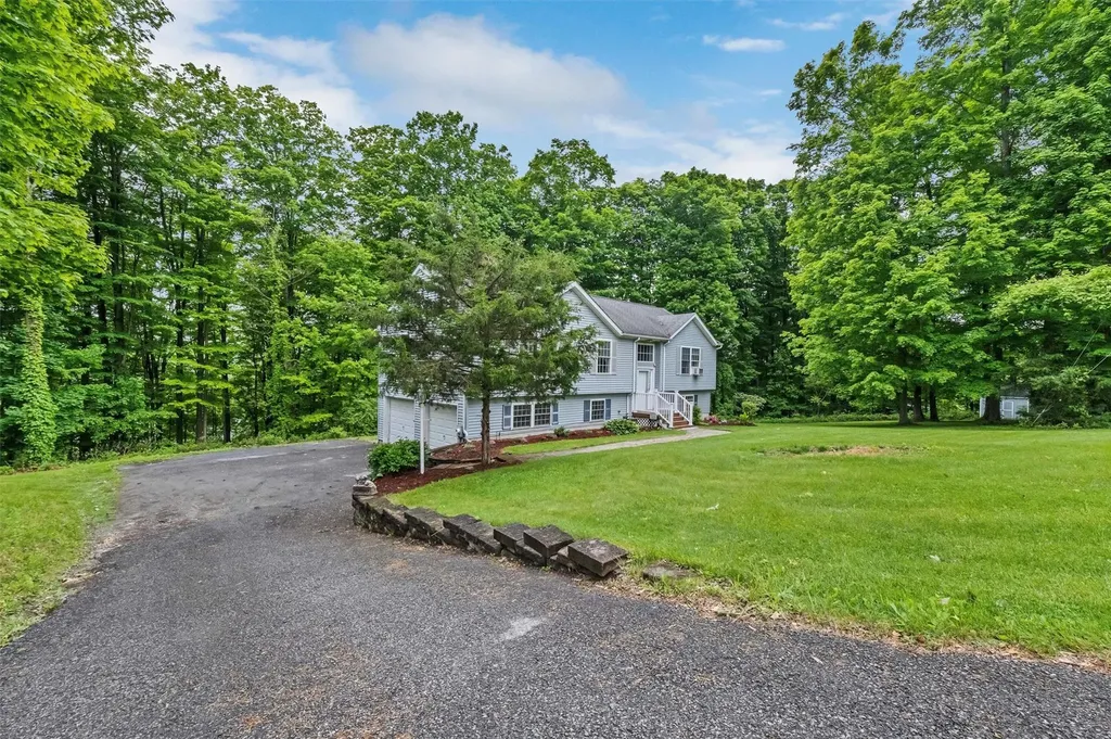 18 Johnson Road Wingdale NY 12594