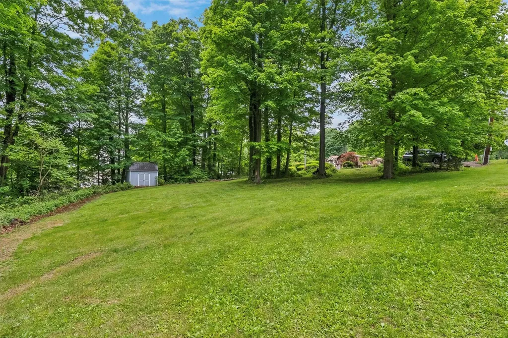 18 Johnson Road Wingdale NY 12594