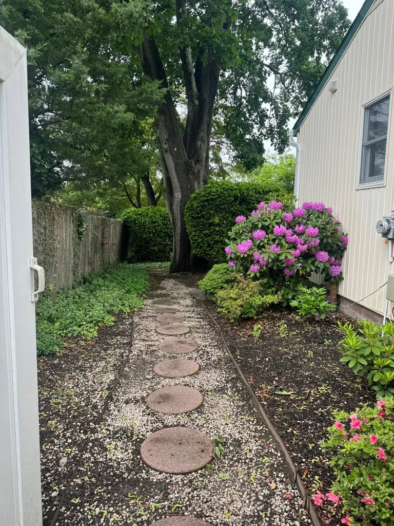 9 Brighton Place Huntington NY 11743