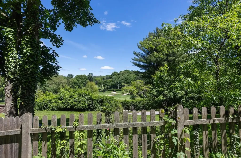 51 Belden Avenue Dobbs Ferry NY 10522