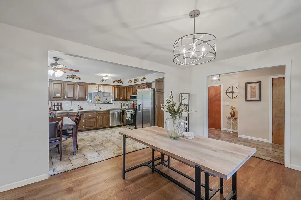 40 Monroe Avenue Brentwood NY 11717