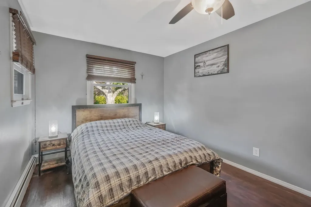 40 Monroe Avenue Brentwood NY 11717
